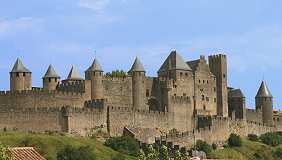 Burgen am Mittelmeer in Frankreich